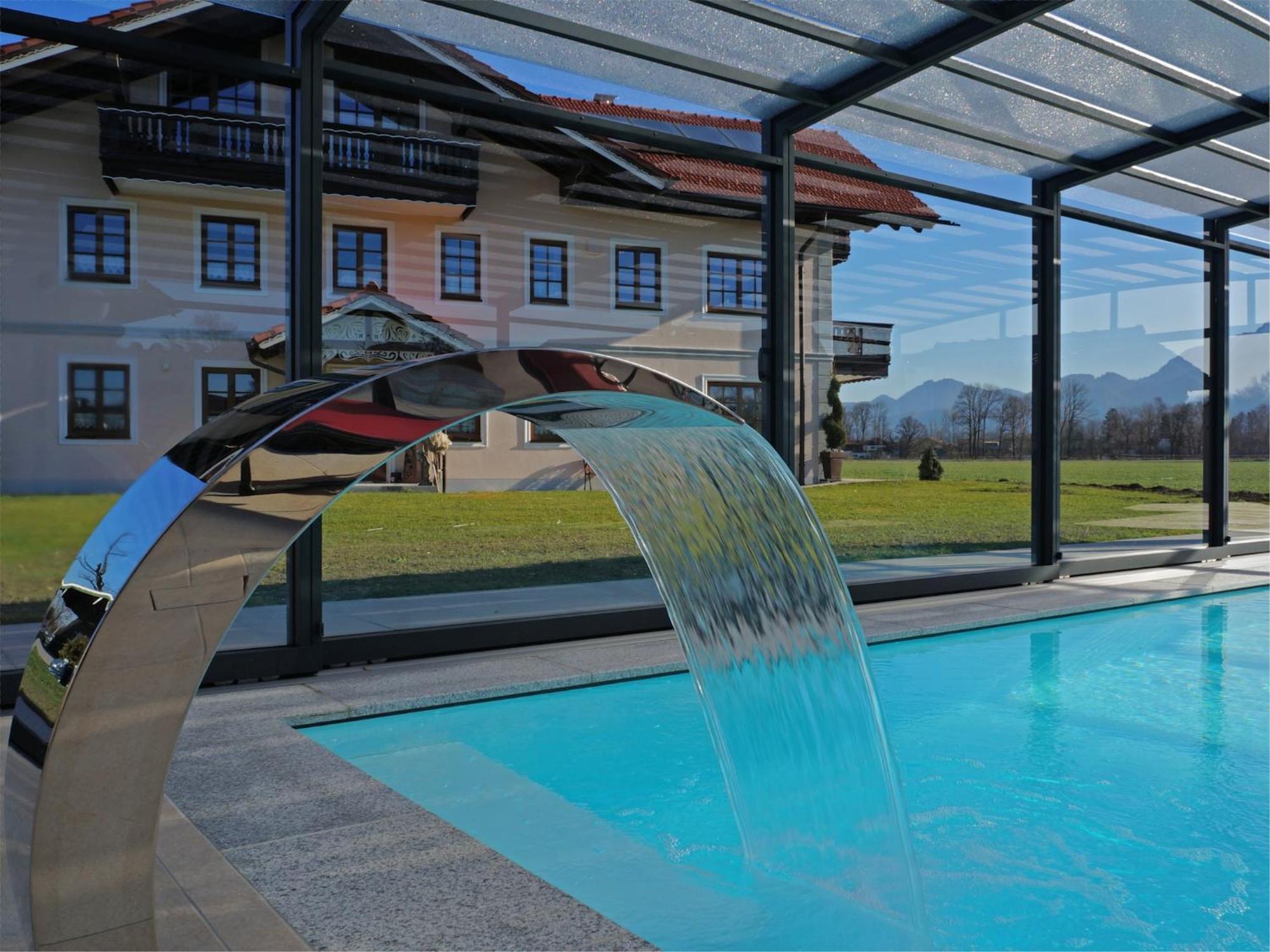 Alluring Holiday Home In Ubersee With Whirlpool Übersee Exterior foto